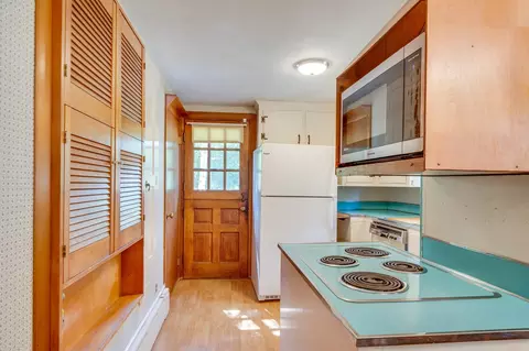 Kitchen - 20 Tyler Rd, Beverly, MA 01915 photo 2 of 2
