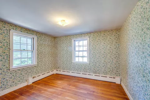 Bedroom - 20 Tyler Rd, Beverly, MA 01915 photo 2 of 3