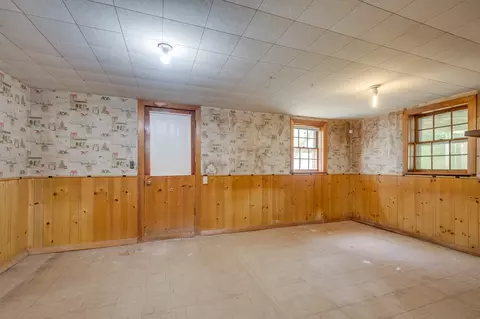 Other - 20 Tyler Rd, Beverly, MA 01915 photo 3 of 4