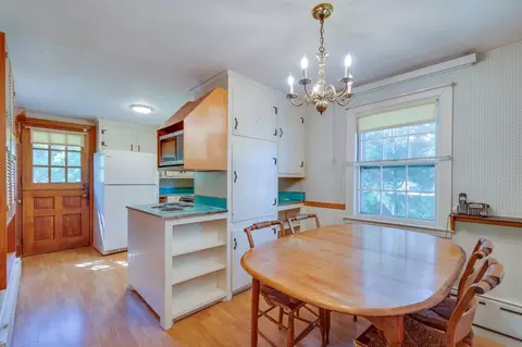Dining - 20 Tyler Rd, Beverly, MA 01915 photo 1 of 1