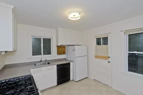 Kitchen - 55 Arden St, Springfield, MA 01118 photo 4 of 4
