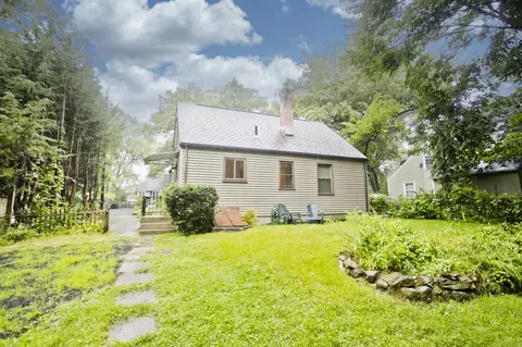 Exterior - 55 Arden St, Springfield, MA 01118 photo 4 of 7