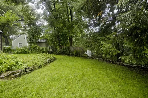 Exterior - 55 Arden St, Springfield, MA 01118 photo 6 of 7