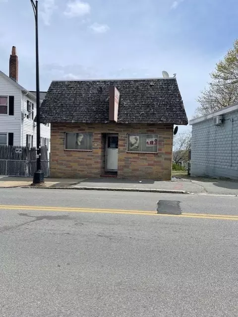 770 County St, New Bedford, MA 02740