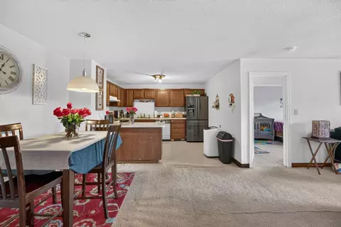 204 Washington St #304, Lynn, MA 01902