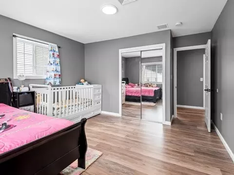 Bedroom - 42 Ringgold St, Springfield, MA 01107 photo 2 of 6
