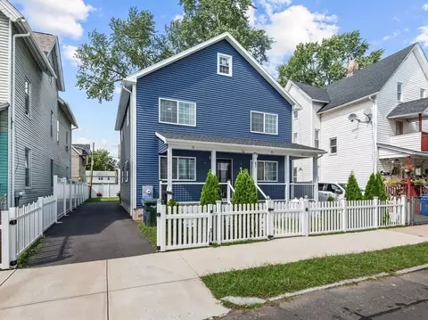 Exterior - 42 Ringgold St, Springfield, MA 01107 photo 3 of 12