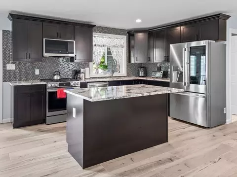 Kitchen - 42 Ringgold St, Springfield, MA 01107 photo 4 of 6