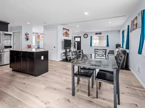 Dining - 42 Ringgold St, Springfield, MA 01107 photo 2 of 2