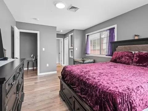 Bedroom - 42 Ringgold St, Springfield, MA 01107 photo 6 of 6