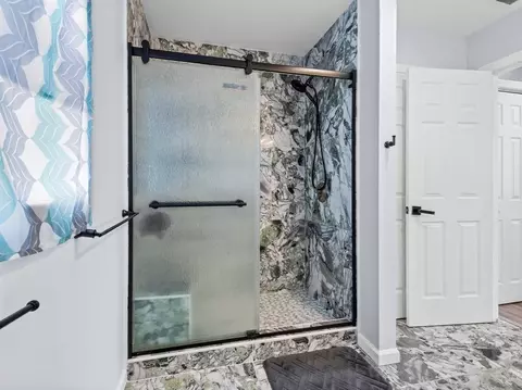 Bath - 42 Ringgold St, Springfield, MA 01107 photo 6 of 6