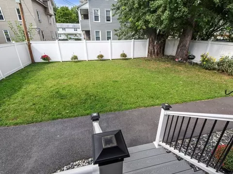 Exterior - 42 Ringgold St, Springfield, MA 01107 photo 5 of 12