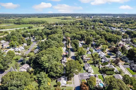 View/Area - 39 Robin Rd, Wakefield, MA 01880 photo 7 of 7