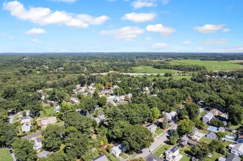 View/Area - 39 Robin Rd, Wakefield, MA 01880 photo 6 of 7