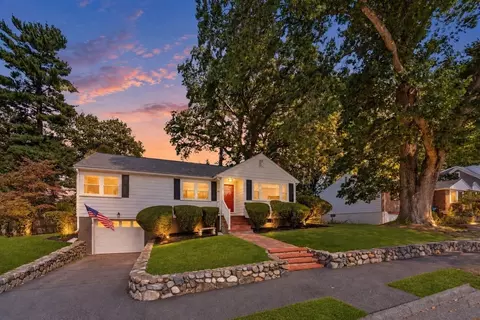 Exterior - 39 Robin Rd, Wakefield, MA 01880 photo 6 of 10