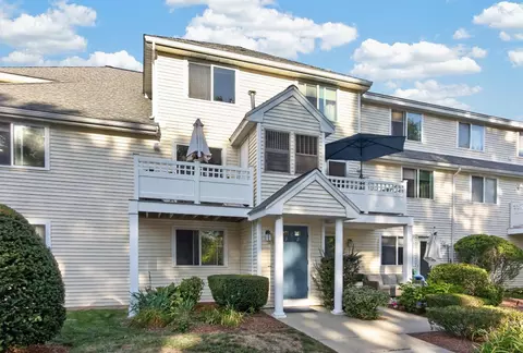 360 Littleton Rd #C1, Chelmsford, MA 01824
