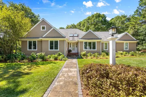 331 Falmouth Woods Rd, Falmouth, MA 02536