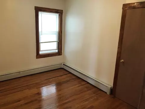 117 Thomas St, Fall River, MA 02723 photo 5