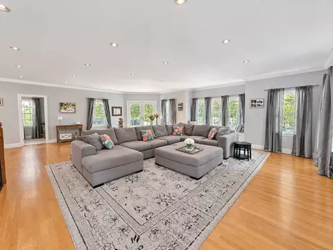 Living - 84 Spring St, Wakefield, MA 01880 photo 1 of 6