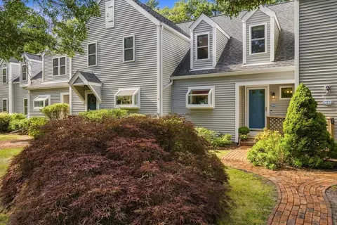 53 Southpoint Dr #H, Sandwich, MA 02563