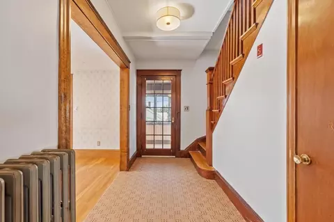 Entry Way - 65 Albion St, Everett, MA 02149 photo 2 of 3