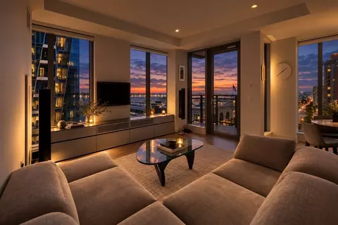133 Seaport Blvd #1122, Boston, MA 02210