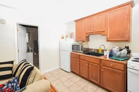 Kitchen - 181-187 Chestnut St, Springfield, MA 01103 photo 2 of 3
