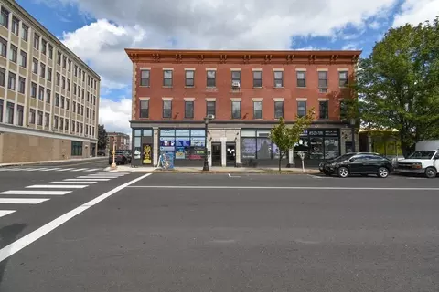 Exterior - 181-187 Chestnut St, Springfield, MA 01103 photo 1 of 5