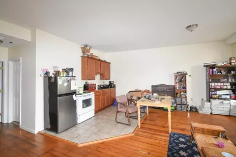 Kitchen - 181-187 Chestnut St, Springfield, MA 01103 photo 1 of 3