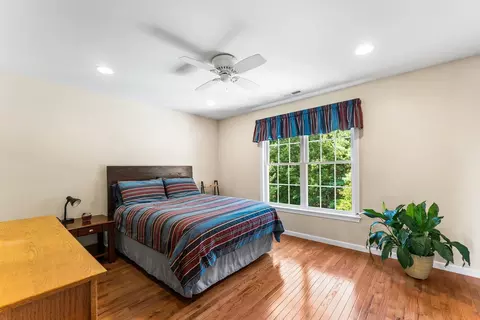 Bedroom - 32 Howarth Dr, Upton, MA 01568 photo 5 of 8