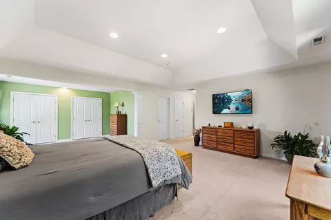 Bedroom - 32 Howarth Dr, Upton, MA 01568 photo 2 of 8