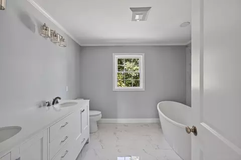 Bath - 40 N Ogden St, Fall River, MA 02723 photo 5 of 5