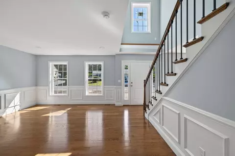 Living - 40 N Ogden St, Fall River, MA 02723 photo 3 of 4