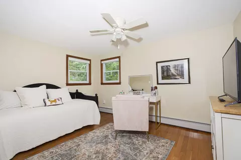 Bedroom - 4 Carter Rd, Worcester, MA 01609 photo 1 of 5