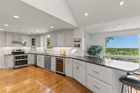 Kitchen - 6 Tower Dr, Dover, MA 02030 photo 1 of 4