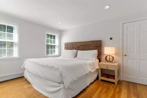 Bedroom - 6 Tower Dr, Dover, MA 02030 photo 5 of 6