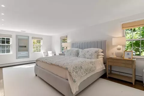 Bedroom - 6 Tower Dr, Dover, MA 02030 photo 1 of 6