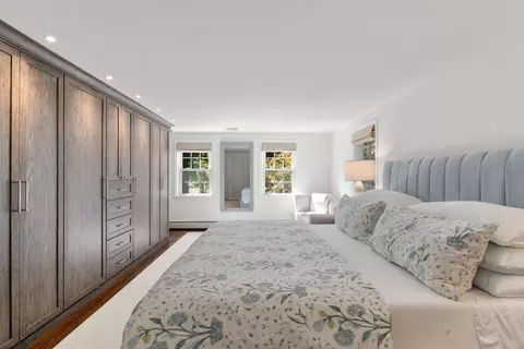 Bedroom - 6 Tower Dr, Dover, MA 02030 photo 2 of 6