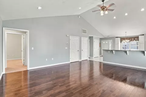 Living - 4 Concord Ct #A, Webster, MA 01570 photo 3 of 4