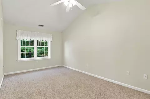 Bedroom - 4 Concord Ct #A, Webster, MA 01570 photo 4 of 6