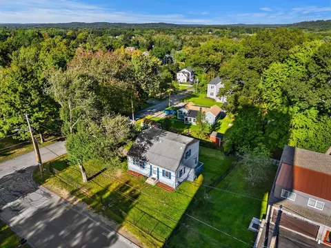 35 Cedar Rd, Littleton, MA 01460