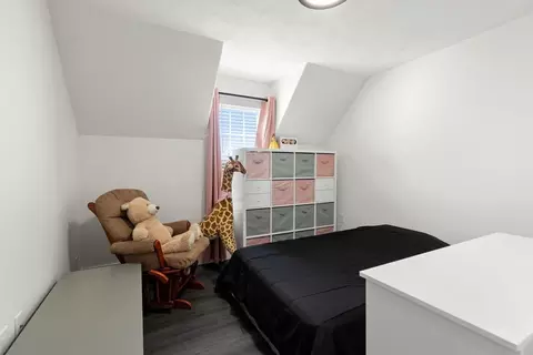 Bedroom - 108 Maple St, Lynn, MA 01904 photo 5 of 5