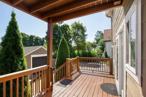 Exterior - 108 Maple St, Lynn, MA 01904 photo 6 of 11