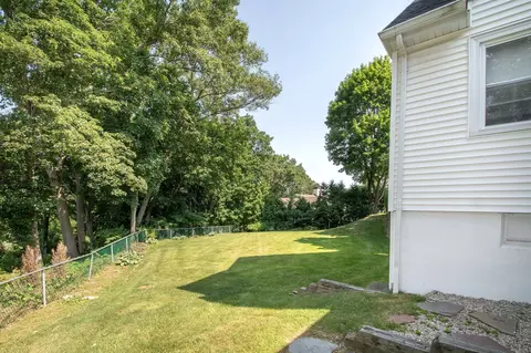 Exterior - 60 Packard Dr, Braintree, MA 02184 photo 10 of 10