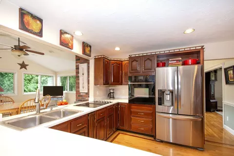 Kitchen - 60 Packard Dr, Braintree, MA 02184 photo 2 of 3