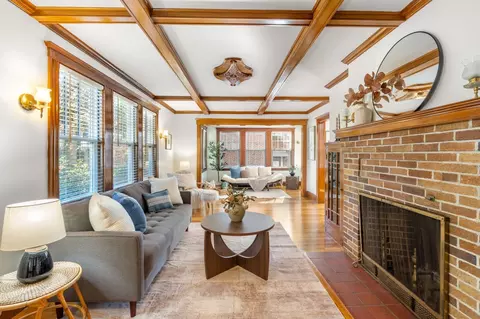 12 Eastbourne St, Roslindale, MA 02131