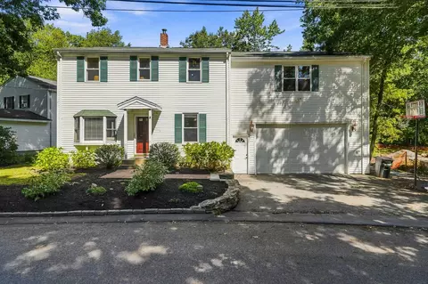 8 Rangeway, Lexington, MA 02420