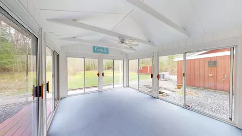 Exterior - 620 Ledge Rd, Seekonk, MA 02771 photo 4 of 7