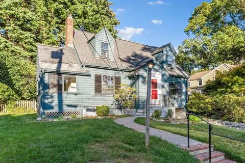 51 Gleason Rd, Lexington, MA 02420
