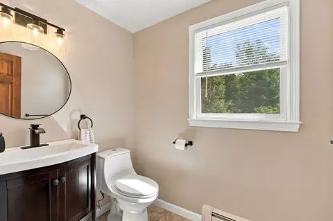 Bath - 6 Laurel Rd, Blackstone, MA 01504 photo 1 of 3